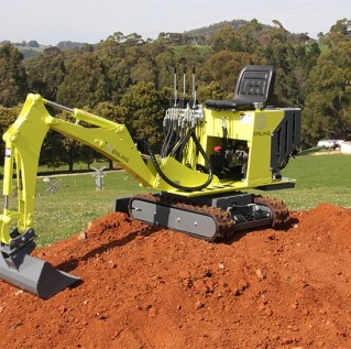 Mini Excavator 10.5hp Diesel Construction Landscaping Powershovel E1600